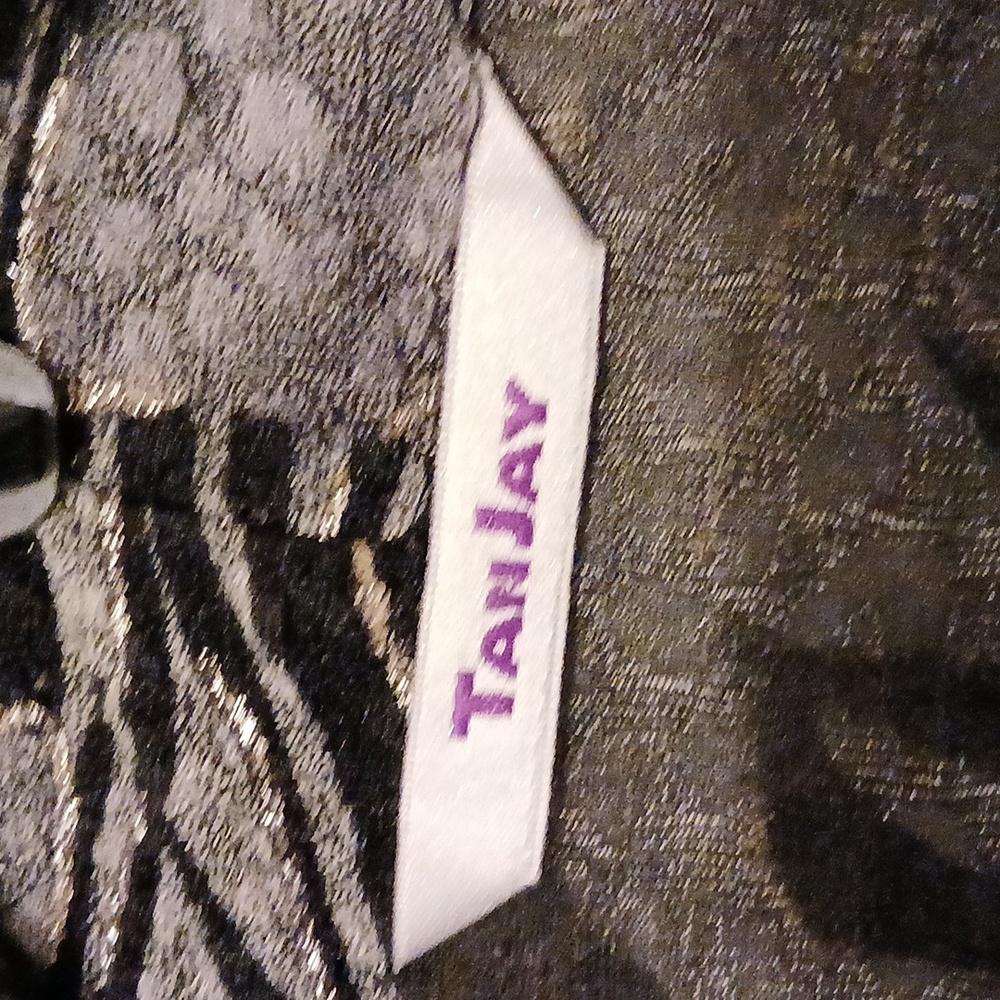 Chic Geometric Jacket - Picture 3 of 7